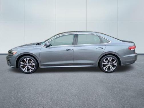 2021 Volkswagen Passat 2.0T SE