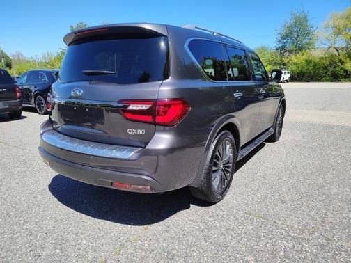 2024 INFINITI QX80 SENSORY