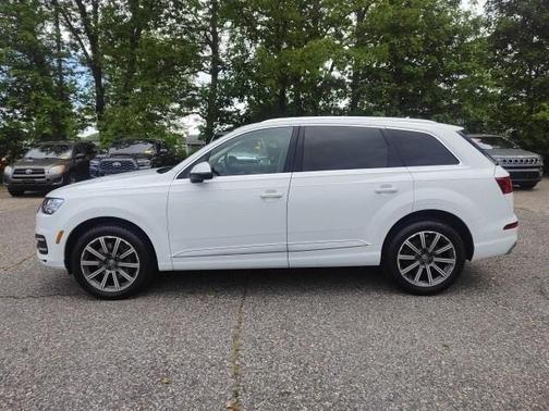 2017 Audi Q7 3.0T Premium Plus