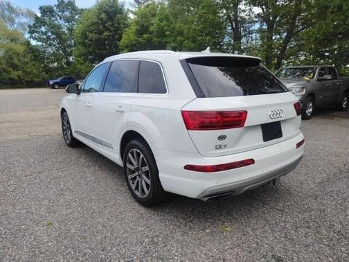 2017 Audi Q7 3.0T Premium Plus