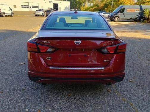 2022 Nissan Altima 2.5 SL