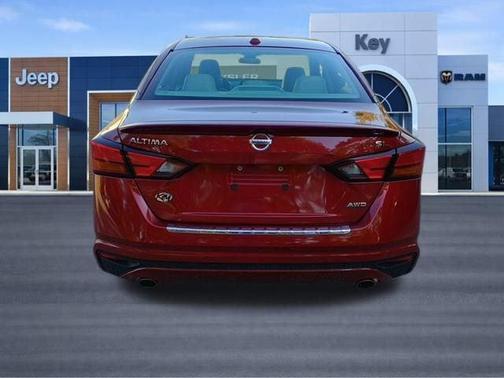 2022 Nissan Altima 2.5 SL