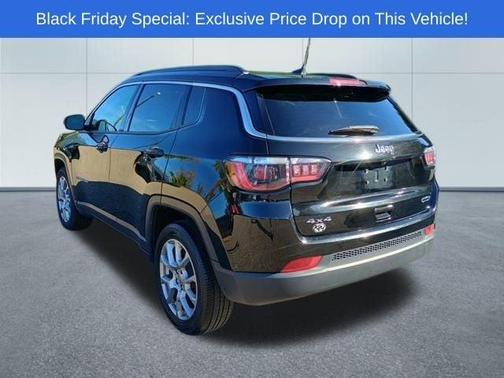 2022 Jeep Compass Latitude Lux