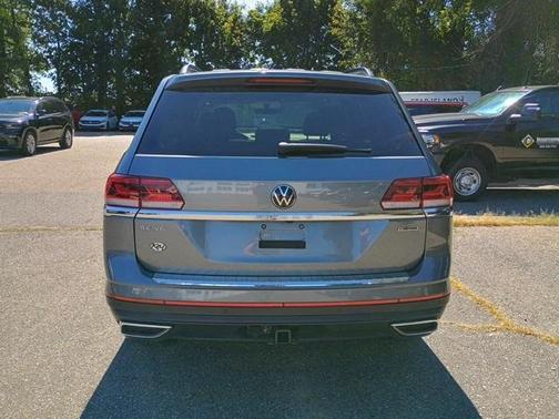 2022 Volkswagen Atlas 3.6L SE w/Technology