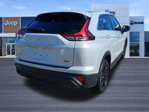 2024 Mitsubishi Eclipse Cross LE