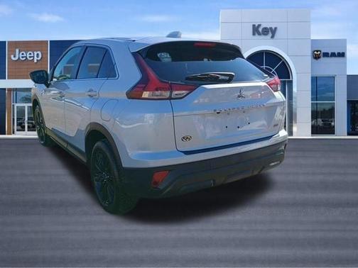 2024 Mitsubishi Eclipse Cross LE