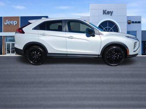 2024 Mitsubishi Eclipse Cross LE