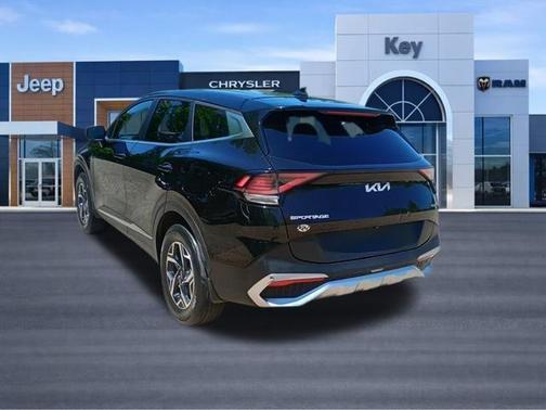 Fusion Orange 2023 Kia Sportage LX