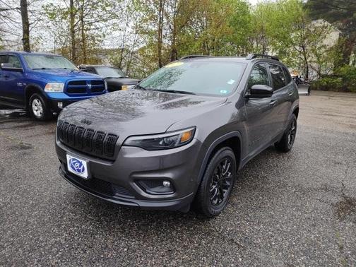 2023 Jeep Cherokee Altitude Lux