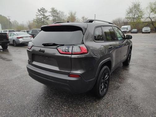 2023 Jeep Cherokee Altitude Lux