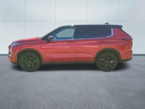 2023 Mitsubishi Outlander SEL Black Edition
