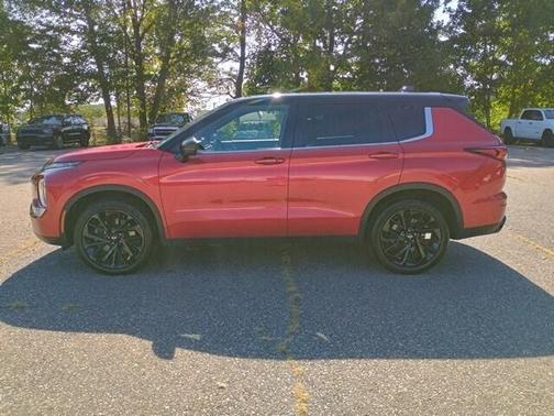 2023 Mitsubishi Outlander SEL Black Edition