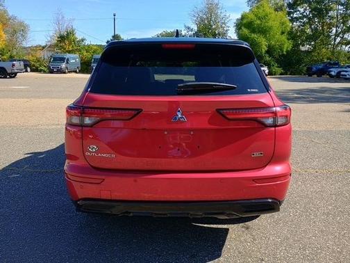 2023 Mitsubishi Outlander SEL Black Edition