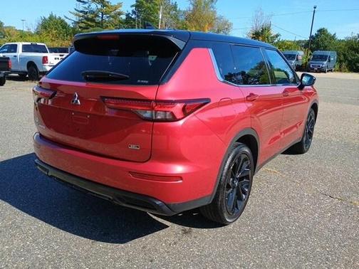 2023 Mitsubishi Outlander SEL Black Edition