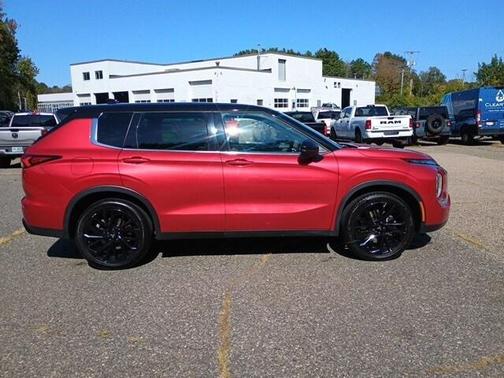 2023 Mitsubishi Outlander SEL Black Edition