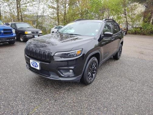 2023 Jeep Cherokee Altitude Lux