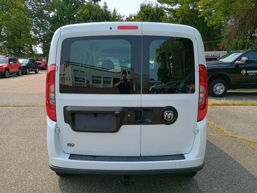 2022 RAM ProMaster City Base