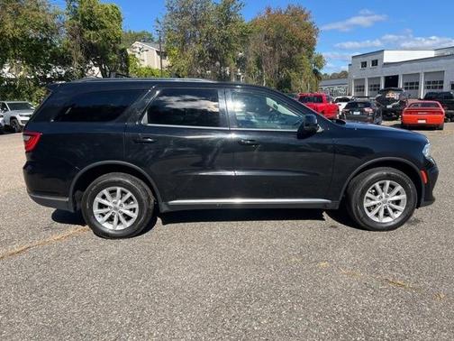 2022 Dodge Durango SXT