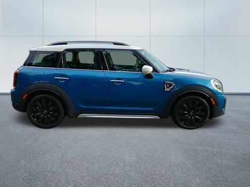 2023 MINI Countryman Cooper S