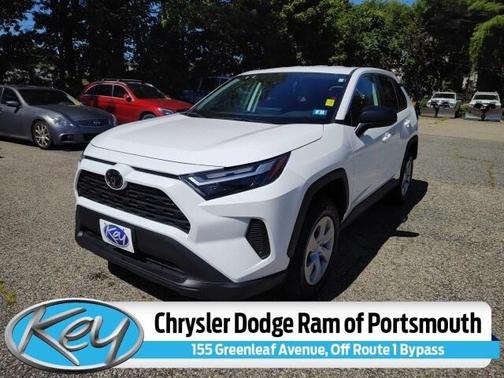 2024 Toyota RAV4 LE