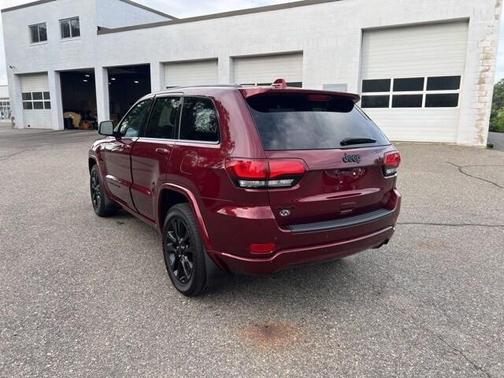 2018 Jeep Grand Cherokee Altitude