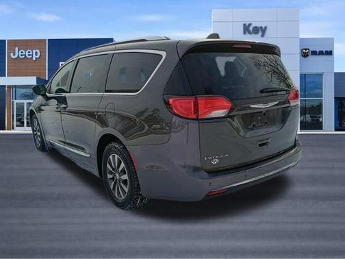 2019 Chrysler Pacifica Touring-L Plus