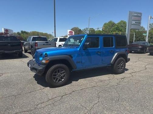 2024 Jeep Wrangler Sport