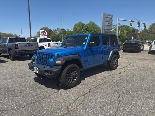 2024 Jeep Wrangler Sport