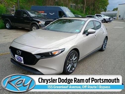 2023 Mazda Mazda3 FWD w/Preferred Package
