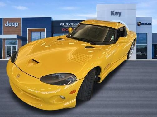 Viper Race Yellow Clearcoat 2001 Dodge Viper RT-10