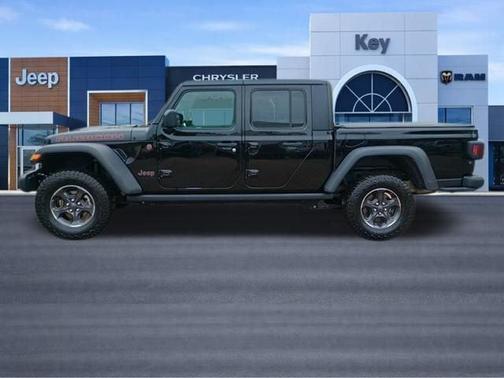 Black Clearcoat 2023 Jeep Gladiator Rubicon