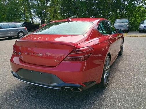 2023 Genesis G70 2.0T