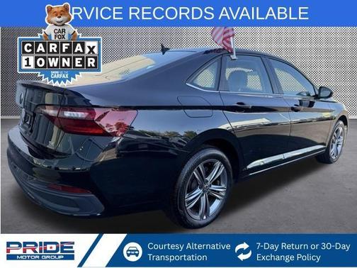 2022 Volkswagen Jetta 1.5T SE