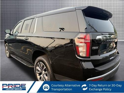 2022 Chevrolet Suburban LT