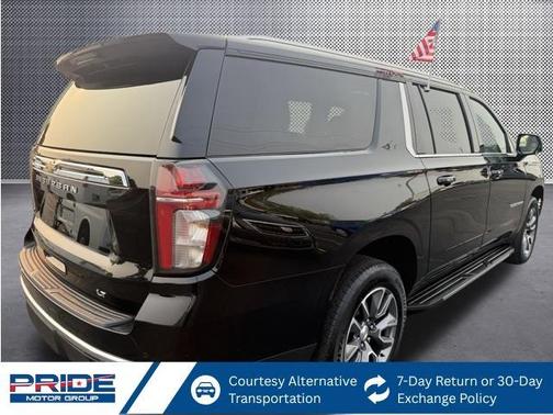 2022 Chevrolet Suburban LT