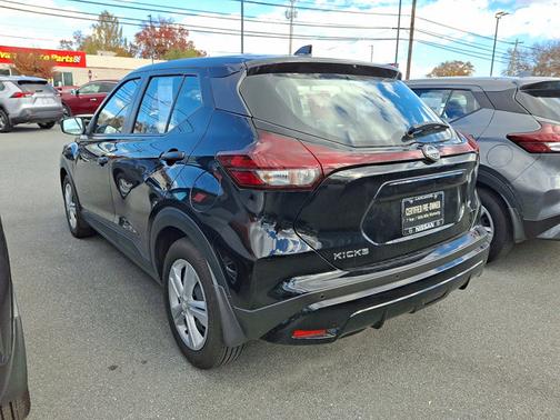 2025 Nissan Kicks Play S