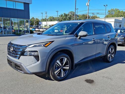 2024 Nissan Rogue SL
