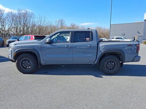 2022 Nissan Frontier PRO-4X