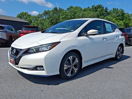 2022 Nissan Leaf SL PLUS