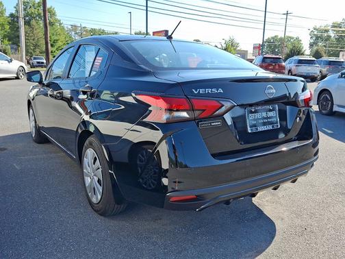 2024 Nissan Versa 1.6 S