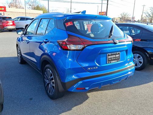 2023 Nissan Kicks SV