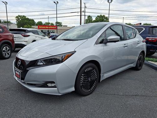 2023 Nissan Leaf SV PLUS