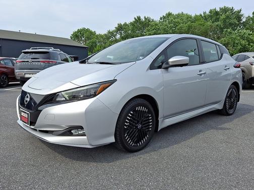 2023 Nissan Leaf SV PLUS