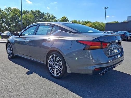 2024 Nissan Altima 2.5 SL