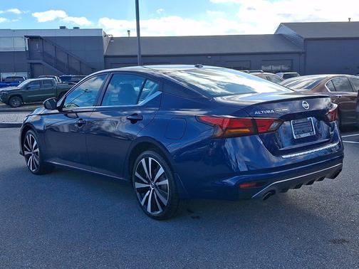 2020 Nissan Altima 2.5 SR