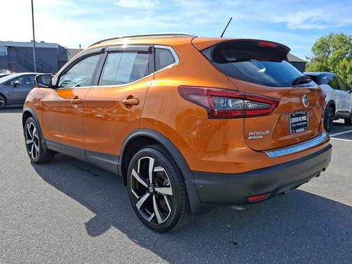 2022 Nissan Rogue Sport SL