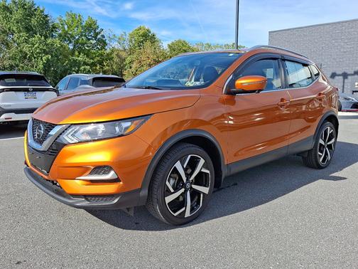 2022 Nissan Rogue Sport SL