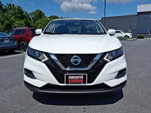 2022 Nissan Rogue Sport S