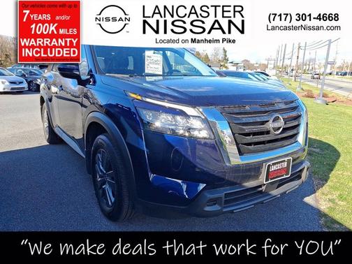 2024 Nissan Pathfinder SV