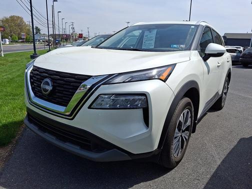 2022 Nissan Rogue SV